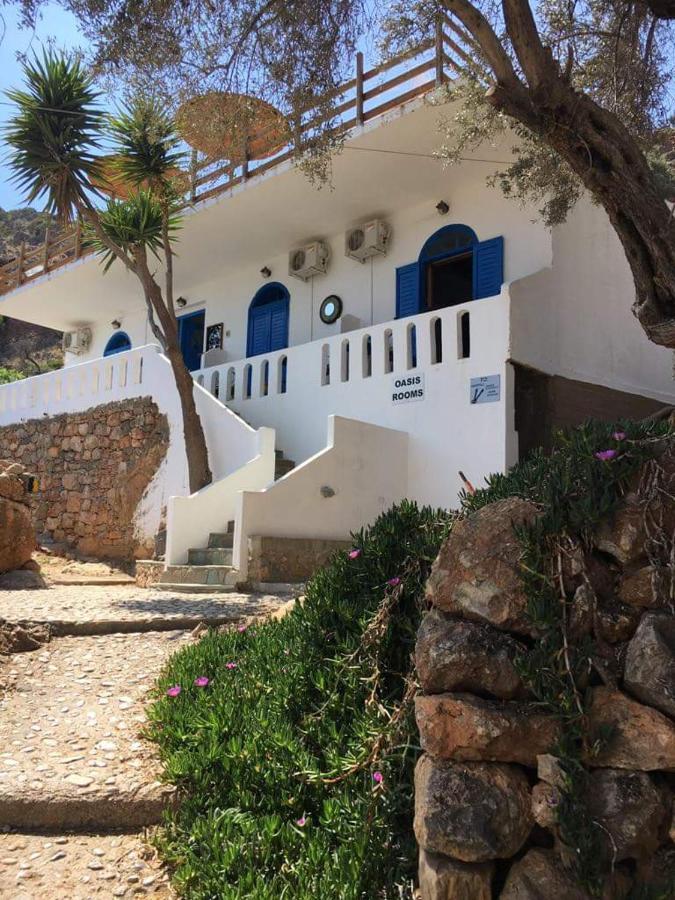 Oasis Hotel Loutro Exterior foto