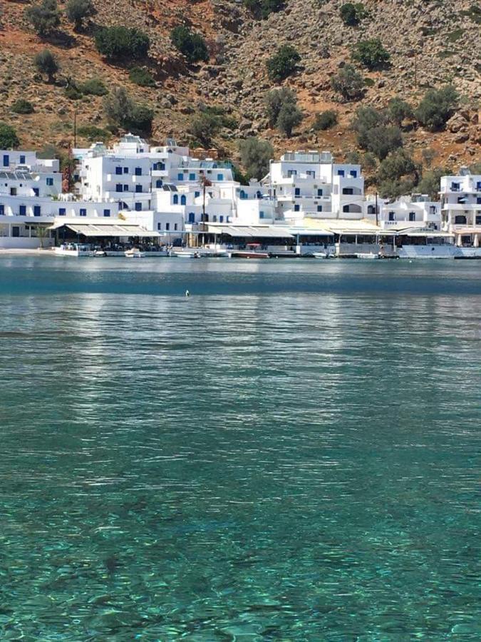 Oasis Hotel Loutro Exterior foto