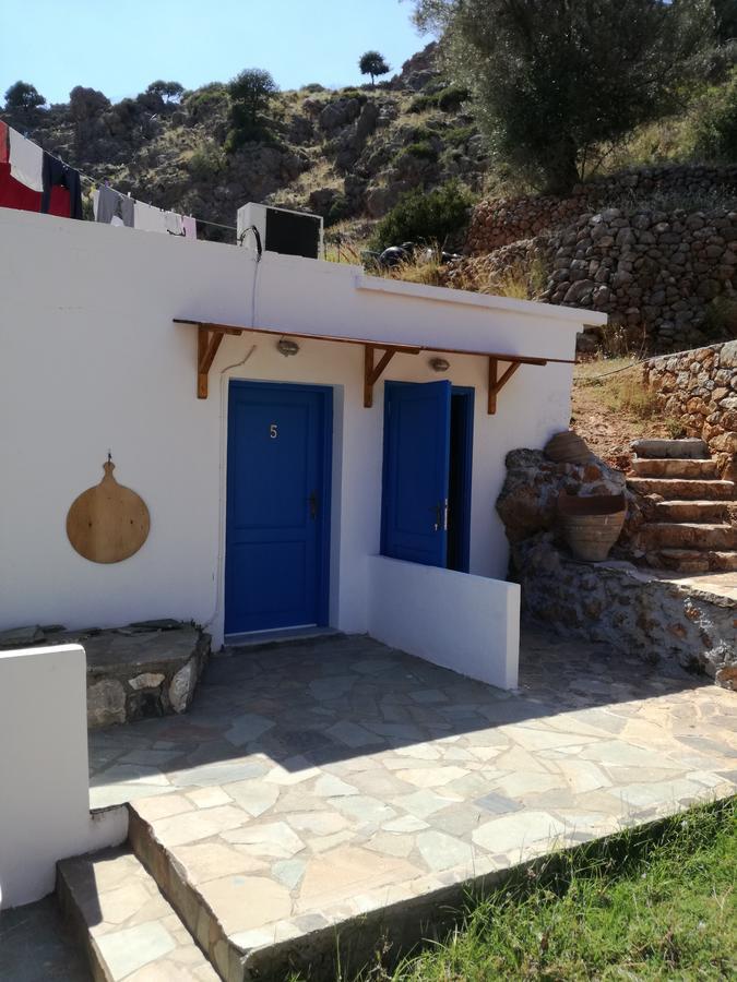 Oasis Hotel Loutro Exterior foto